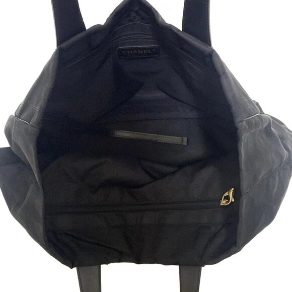 Auth CHANEL New Travel Line Tote MM - Black Nylon Jacquard Leather Tote Bag - Picture 9 of 13